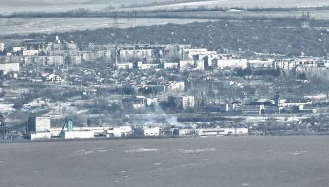 Окупанти намагаються взяти під контроль Соледар і шляхи постачання підрозділів ЗСУ — Генштаб