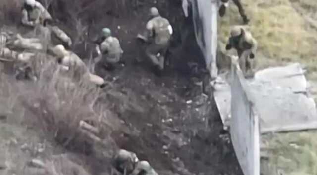 Українські прикордонники показали фото жорстких боїв у Соледарі