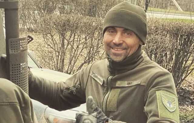 Українці засипали зверненнями Кріса Еванса після поранення "голосу Капітана Америки" в Соледарі