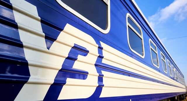 В Украине запускают первый скоростной поезд из Киева в Черкассы