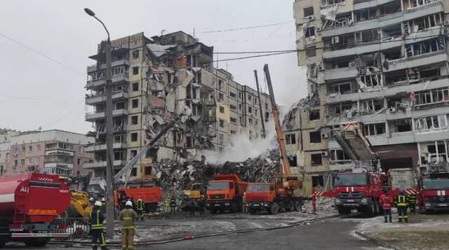 Загинула 21 особа, доля 35 невідома: нові деталі та фото трагедії у Дніпрі