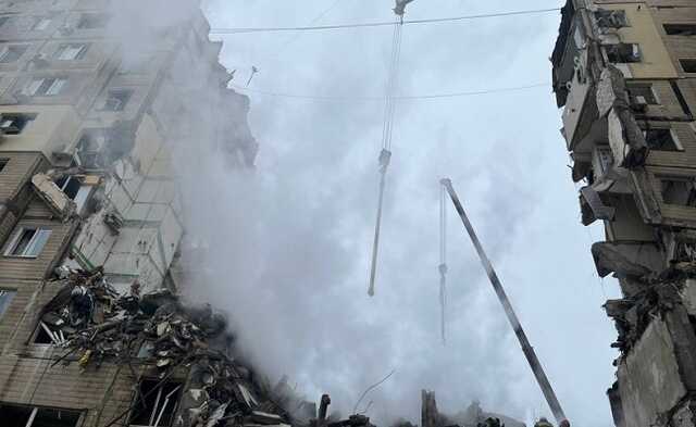 Кількість жертв внаслідок ракетного удару по Дніпру зросла до 25