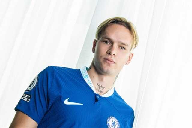 Мудрик офіційно став гравцем "Челсі"