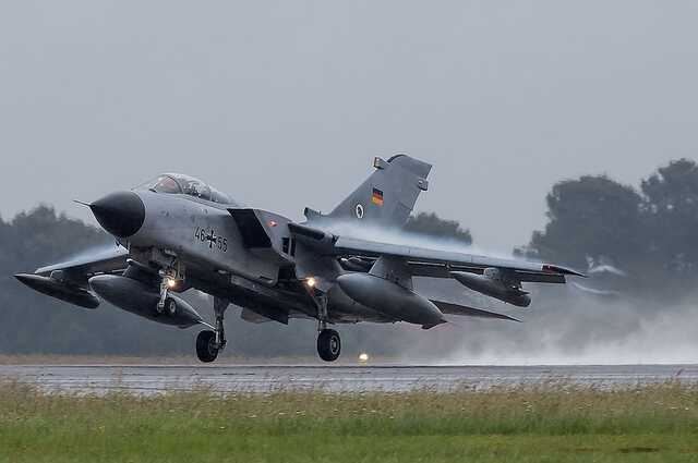 Винищувачі Tornado: у МЗС України закликали Німеччину посилити ЗСУ авіацією НАТО