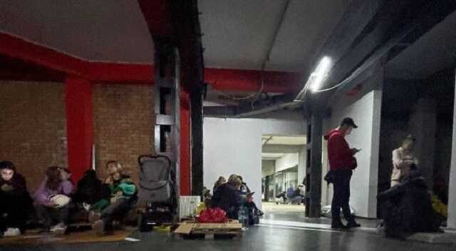 Чому українки, попри війну, повертаються з-за кордону з дітьми в Україну