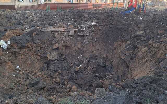 У Краматорську російська ракета впала біля дитячого садка