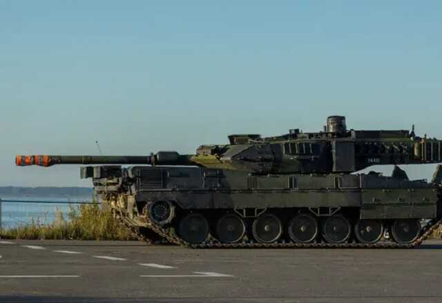 Словакия и Чехия готовы передать Украине танки Leopard, - FAZ