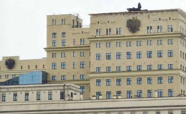 Жданов рассказал, зачем россияне подняли на крыши зданий в Москве ЗРКП "Панцирь-С1"