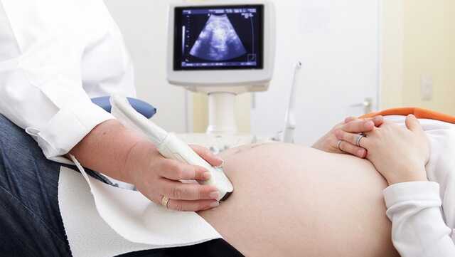 У РПЦ пропонують заборонити аборти заміжнім росіянкам без дозволу чоловіка