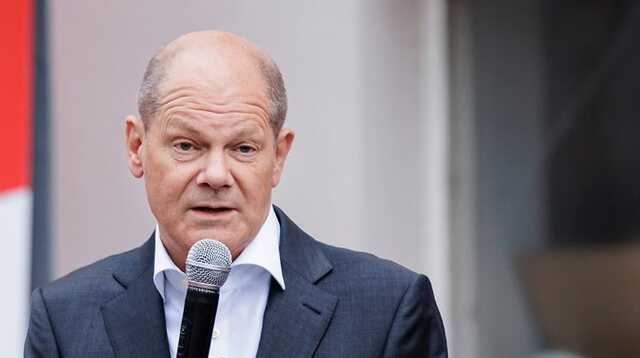 Шольц хоче продовжити спілкування з Путіним телефоном