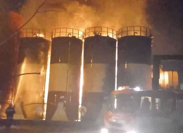 В Ірані спалахнула потужна пожежа на нафтопереробному підприємстві