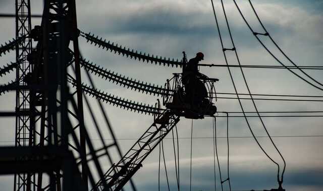 Значний дефіцит і ремонт однієї з ТЕС: яка ситуація зі світлом в Україні