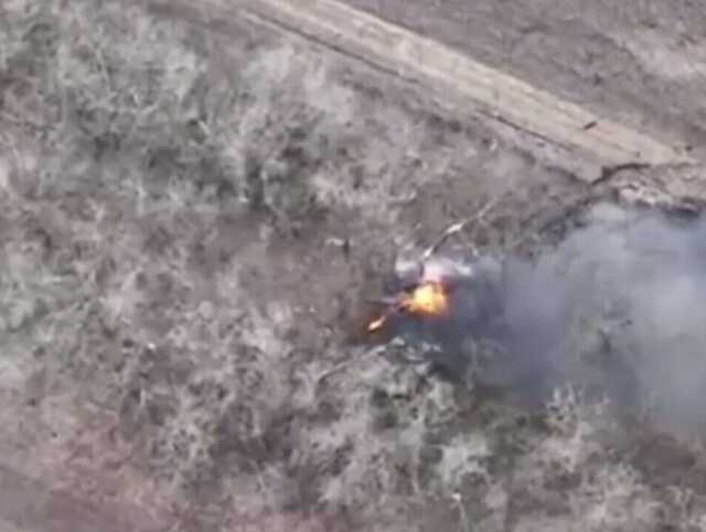 Точно в ціль: українські артилеристи знищили групу окупантів та ворожий танк