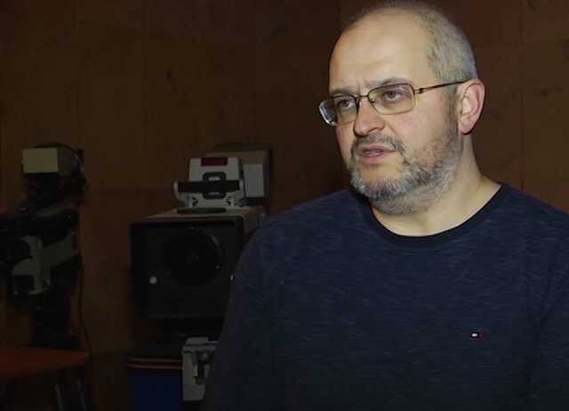 Начальник митного посту «Рівне» оформив на сина два будинки