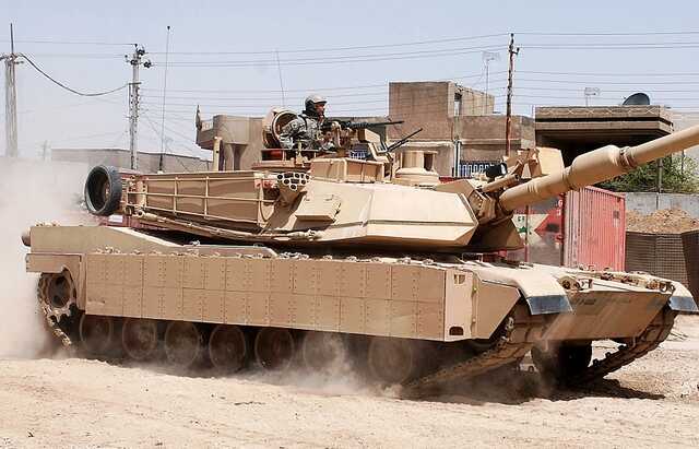 США можуть виробляти для України лише 12 танків на місяць - Financial Times