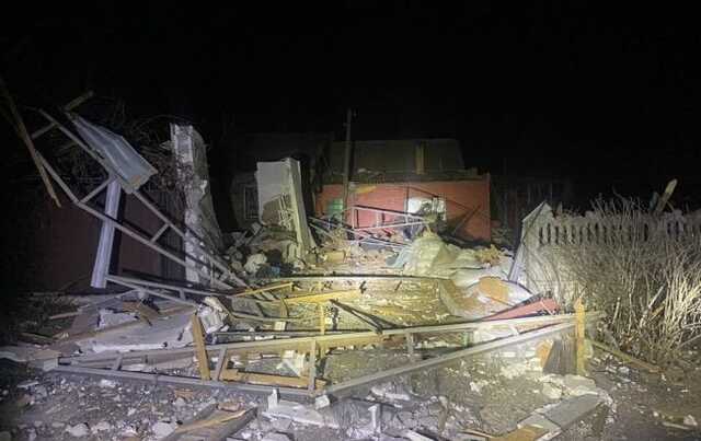 Окупанти вночі завдали удару з артилерії по Нікополю: є загиблий