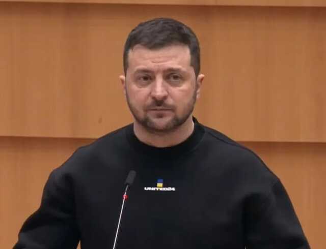 Зеленський не стримав емоцій під час виступу у Європарламенті