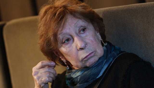 Лія Ахеджакова назвала Росію "виродком", але відмовилася їхати за кордон