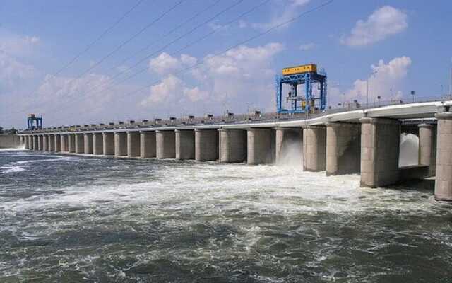 Россияне осушают Каховское водохранилище: появились спутниковые снимки