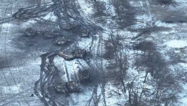 Розгром бронеколони РФ під Вугледаром ставить під сумнів можливість наступати росіян - CNN