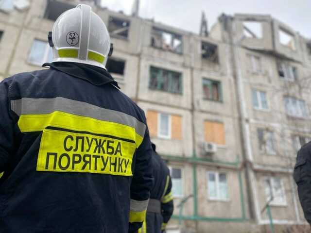 З-під завалів багатоповерхівки у Покровську дістали загиблого