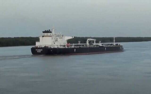 Иранские беспилотники атаковали израильский нефтяной танкер в Аравийском море