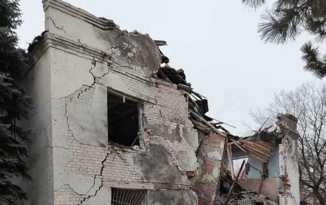 Доба на Донеччині: ракетний удар по Покровську, обстріли Мар’їнки та Красногорівки