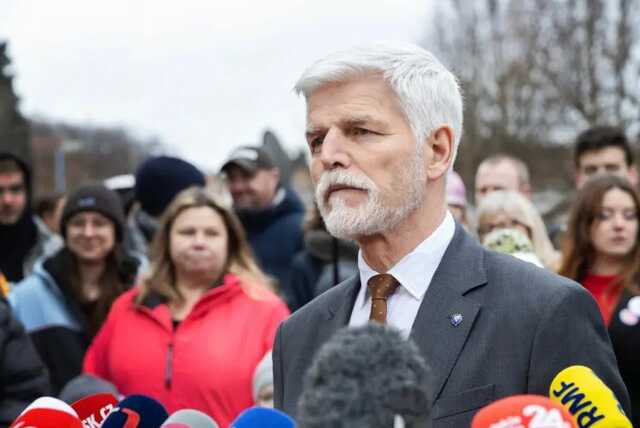 Новий президент Чехії Павел застеріг від такої перемоги України, яка розвалить Росію