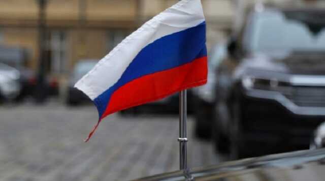 G-7          Bloomberg