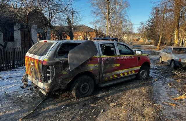Рятувальники в Харківській області потрапили під обстріл під час розбору завалів