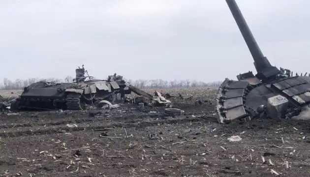 Украинский военный уничтожил танк России с помощью РПГ