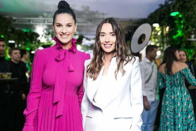 Маша Єфросиніна вперше прокоментувала стосунки з рідною сестрою, яка живе у Москві