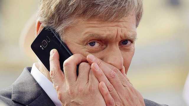 Пєсков побідкався, що Макрон і Шольц давно не телефонували Путіну