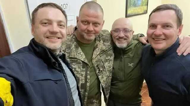 Про справжніх міністрів, брехню та Державу