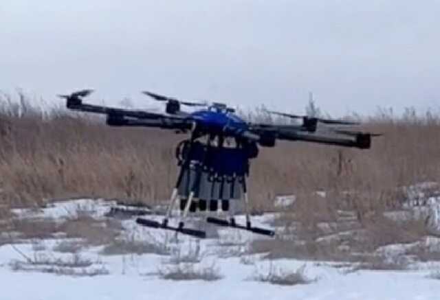 "Боевой комарь": ВСУ показали в действии огромный дрон-бомбардировщик