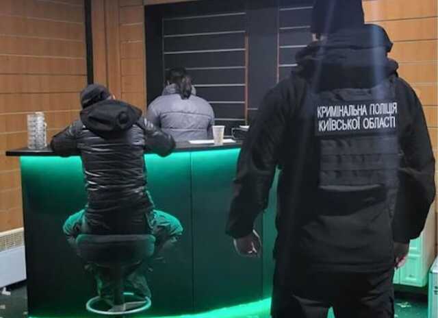 На Київщині правоохоронці виявили понад 20 підпільних казино