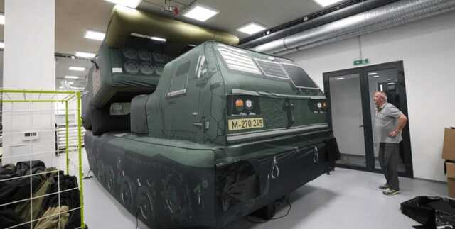 У Чехії запустили виробництво надувних приманок HIMARS