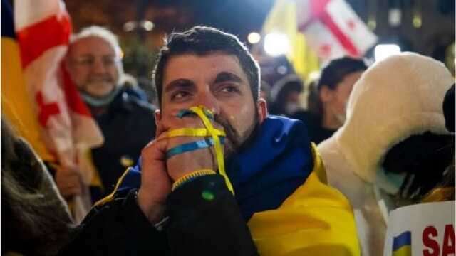 Почему народ в Грузии поддерживает Украину, а власть – нет