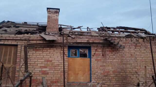 Россияне трижды из артиллерии обстреляли Никопольский район: среди раненых есть дети