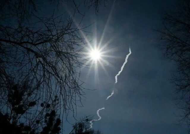 Войска РФ массированно атаковали Украину "шахедами" и ракетами