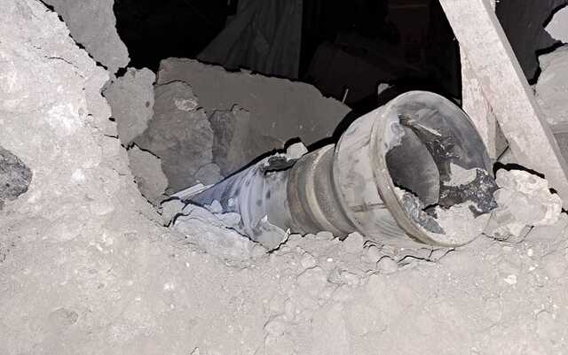 Окупанти вдарили по житловому сектору селища у Херсонській області: є постраждала