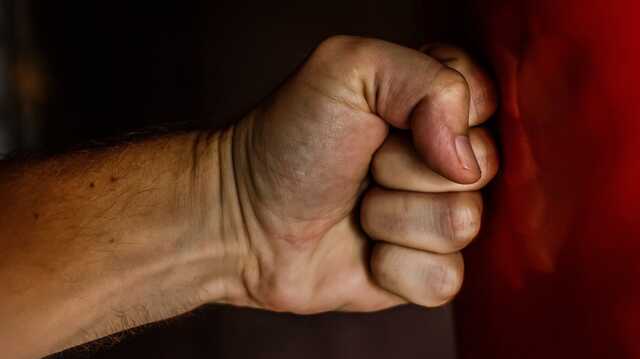 В Германии кавказец избил украинского военного в одной из гостиниц