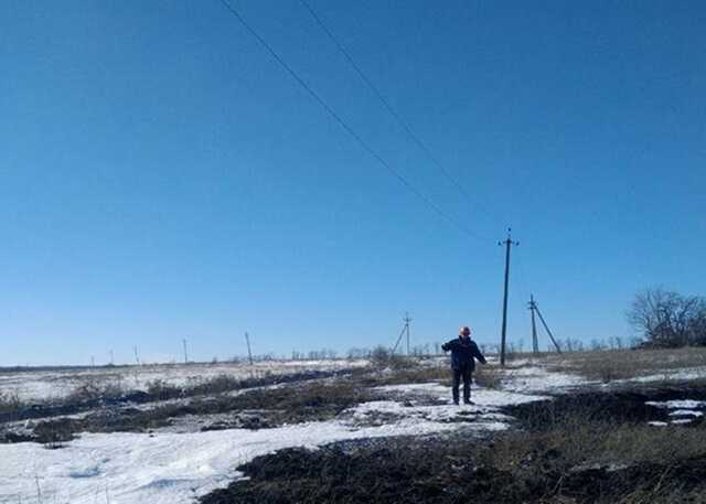 Бригада енергетиків потрапила під обстріл у Херсонській області