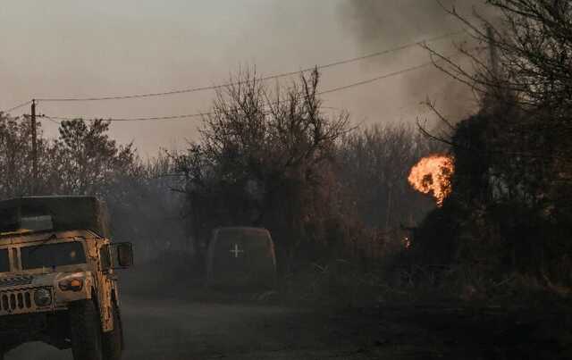 Окупанти обстріляли дорогу в Часів Яр фосфорними боєприпасами