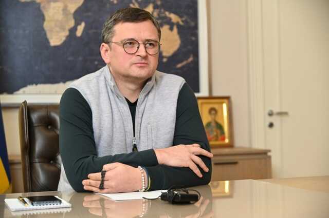 Глава МЗС поговорив з китайським колегою. Пекін пообіцяв бути неупередженим щодо війни