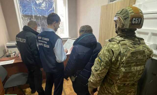 У Вовчанську робітниця міськради стала працювати на окупантів