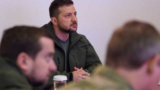 Зеленский провел заседание Ставки: обсудили обстановку на фронте и поступление оружия