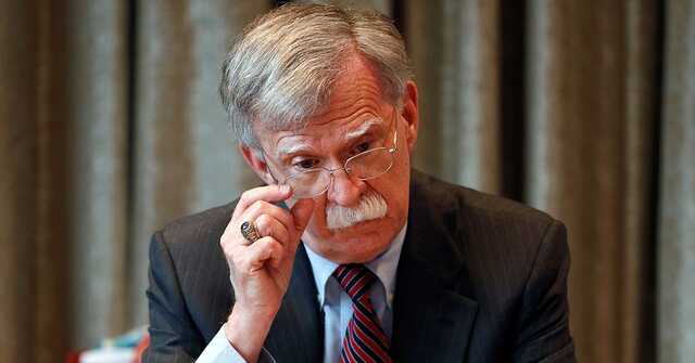 Бывший помощник Трампа призвал серьезно отнестись к союзу России и Китая