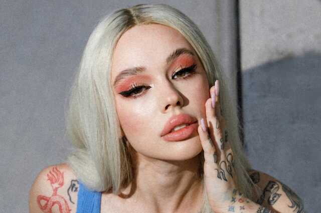 У Харкові в розпал війни в одному з ТЦ "крутять" російську Інстасамку