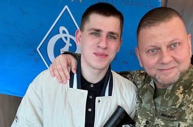 Залужний нагородив воїна бригади ім. Сірка, який відбив атаку переважальних сил ворога